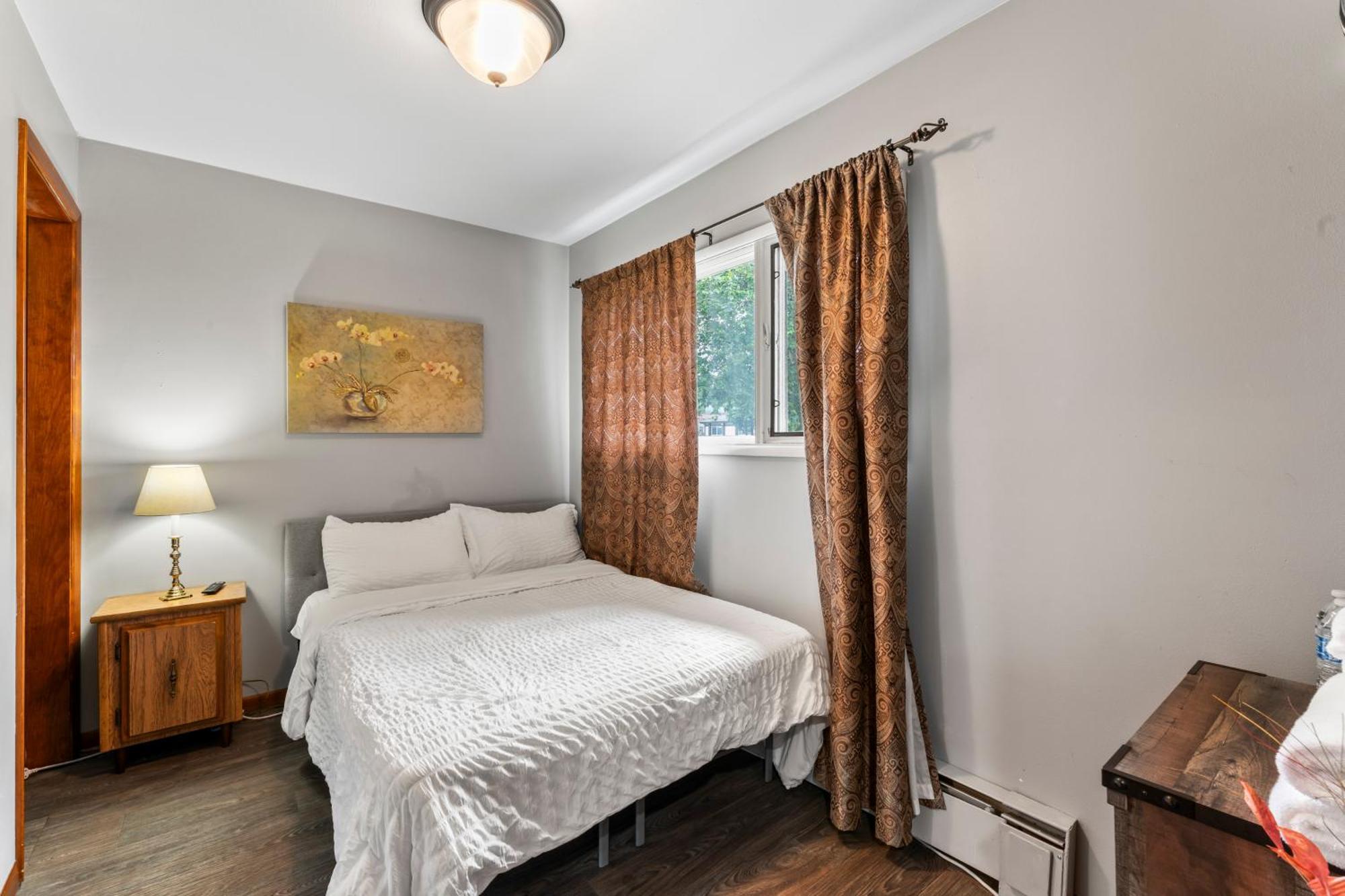 Compact But Cozy Too Hotel Anchorage Bagian luar foto